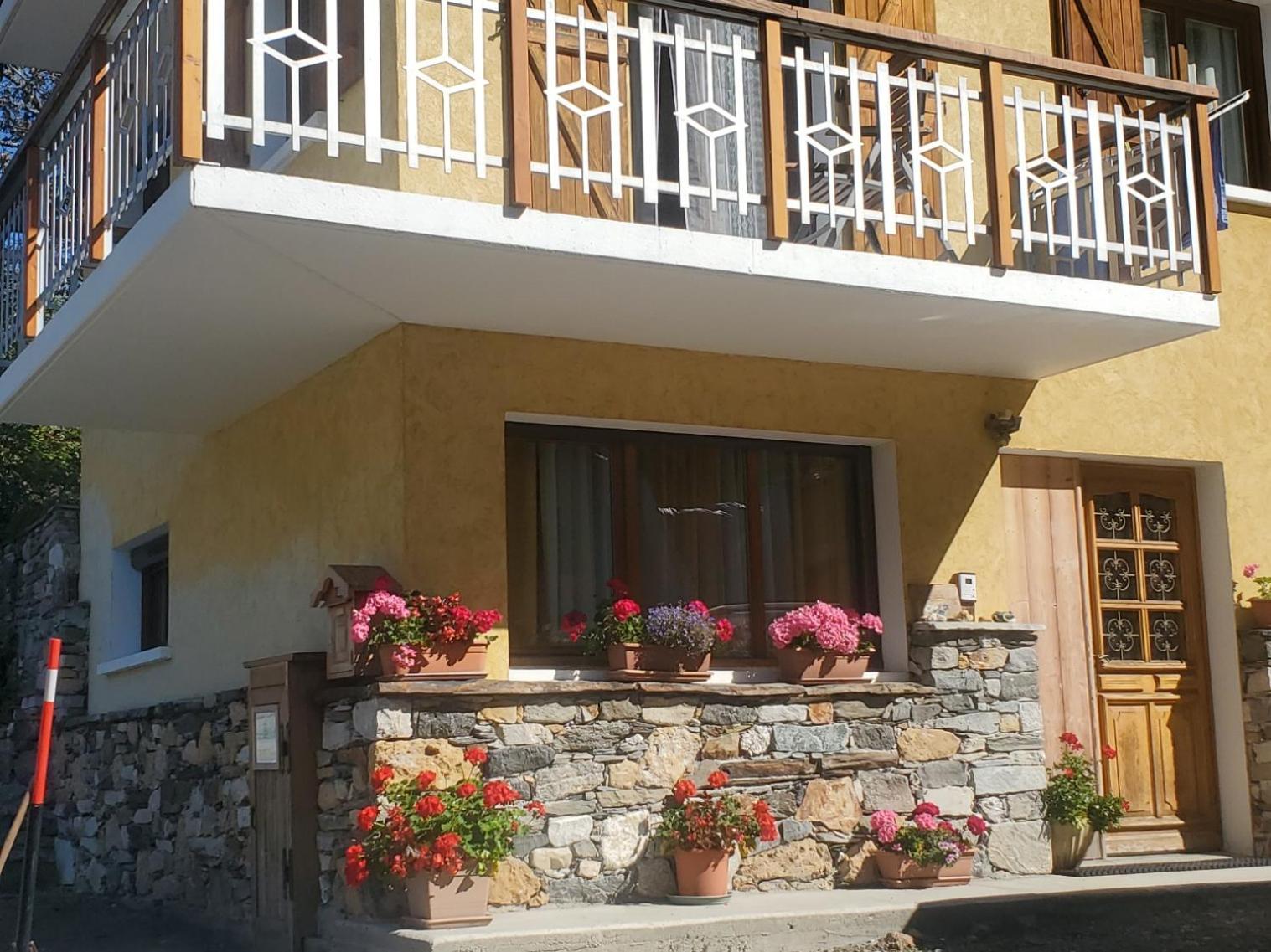 Y'Hello Studio Macot-la-Plagne Luaran gambar